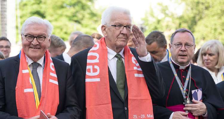 Auf dem deutschen Katholikentag in Stuttgart lässt sich die Implosion der Kirche beobachten.