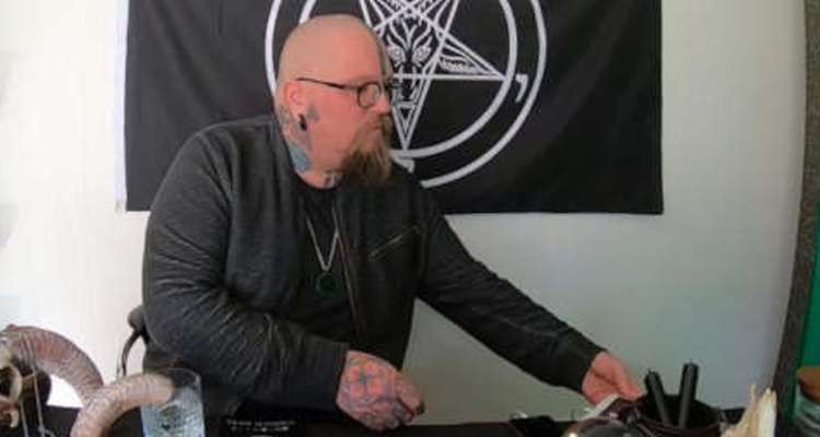 Riaan Swiegelaar, «Geistlicher» der South African Satanic Church (SASC), ist im Mai von seinem Amt zurückgetreten.