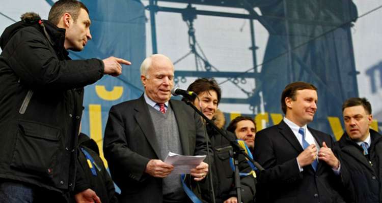 Besuch von John McCain in der Ukraine – Krieg!  Besuch von Pelosi in Taiwan  – ???
