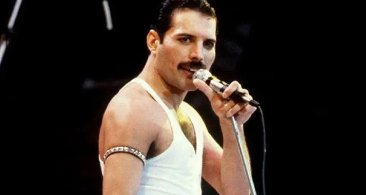 Am 5. September 1946 ist Freddie Mercury geboren. Er wäre jetzt 76 Jahre alt.